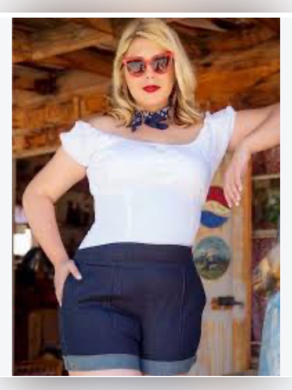 Laura Byrnes Pin Up Girl Stretch Denim Shorts Size XL High Rise Cuffed